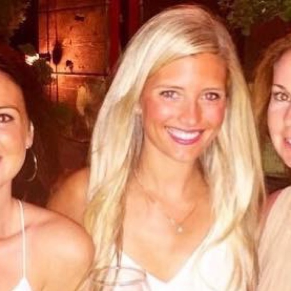 Meet your Posher, Caroline